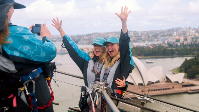 Gallery_Mother_Daughter_Landscape_2024_BridgeClimbSydney